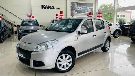 RENAULT SANDERO 1.6 EXPRESSION 16V FLEX 4P MANUAL RENAULT SANDERO 1.6 EXPRESSION 16V FLEX 4P MANUAL